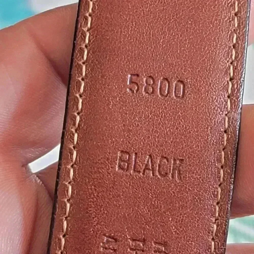 Coach Vintage Burnished Cowhide Leather Belt Black Brass 1